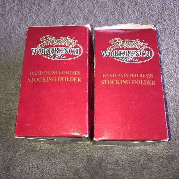 SANTA’S WORKBENCH CHRISTMAS STOCKING HOLDER LOT OF 2 SANTA + TEDDY BEAR W/ BOXES - Picture 3 of 6